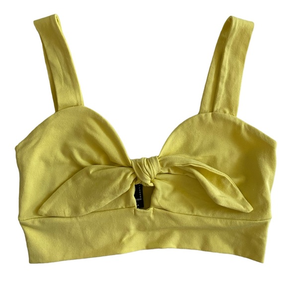 Forever 21, Buy 2 for 10$. Red Off The Shoulder and YellowCrop Top. M104 - Picture 5 of 5